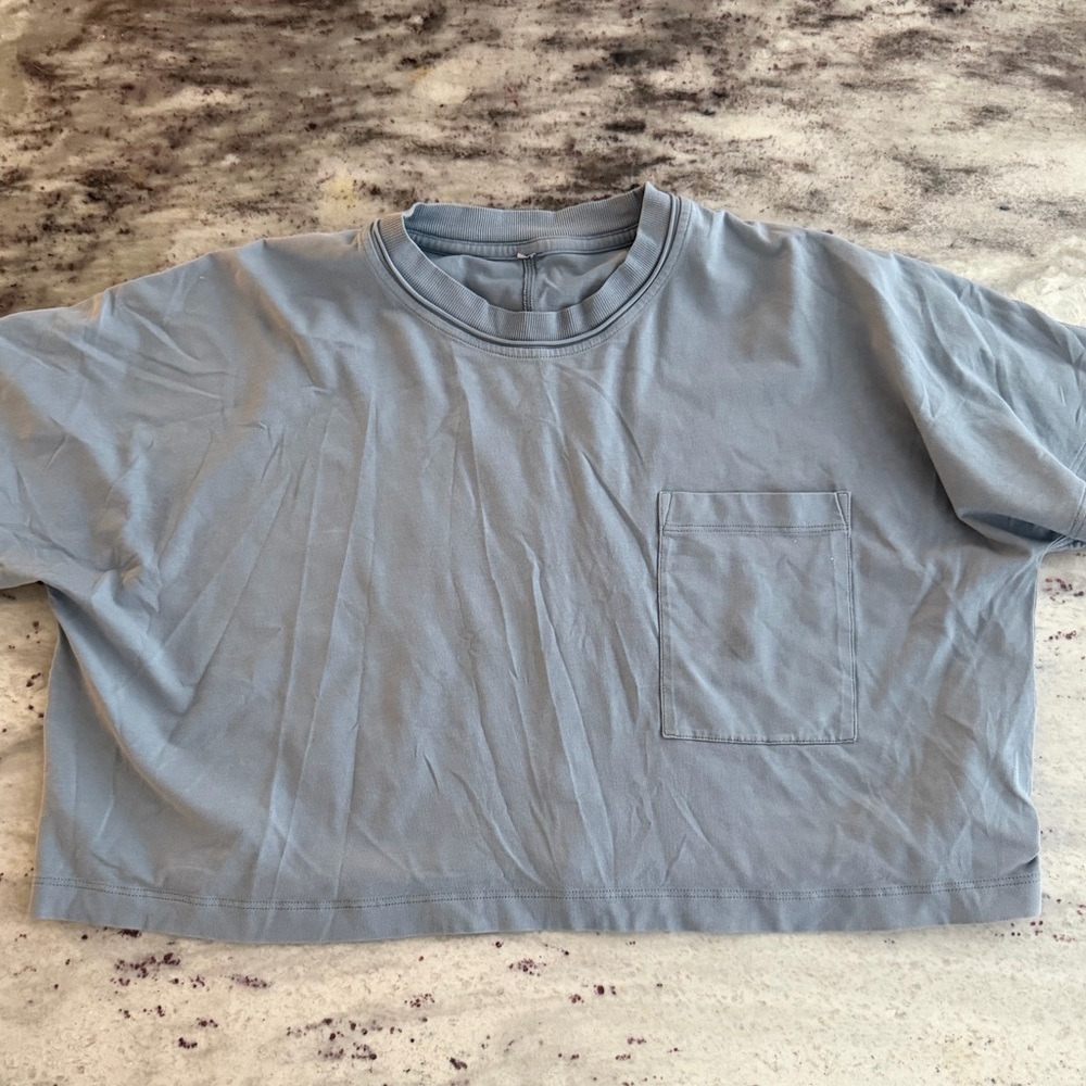 Lululemon blue boxy cropped tee